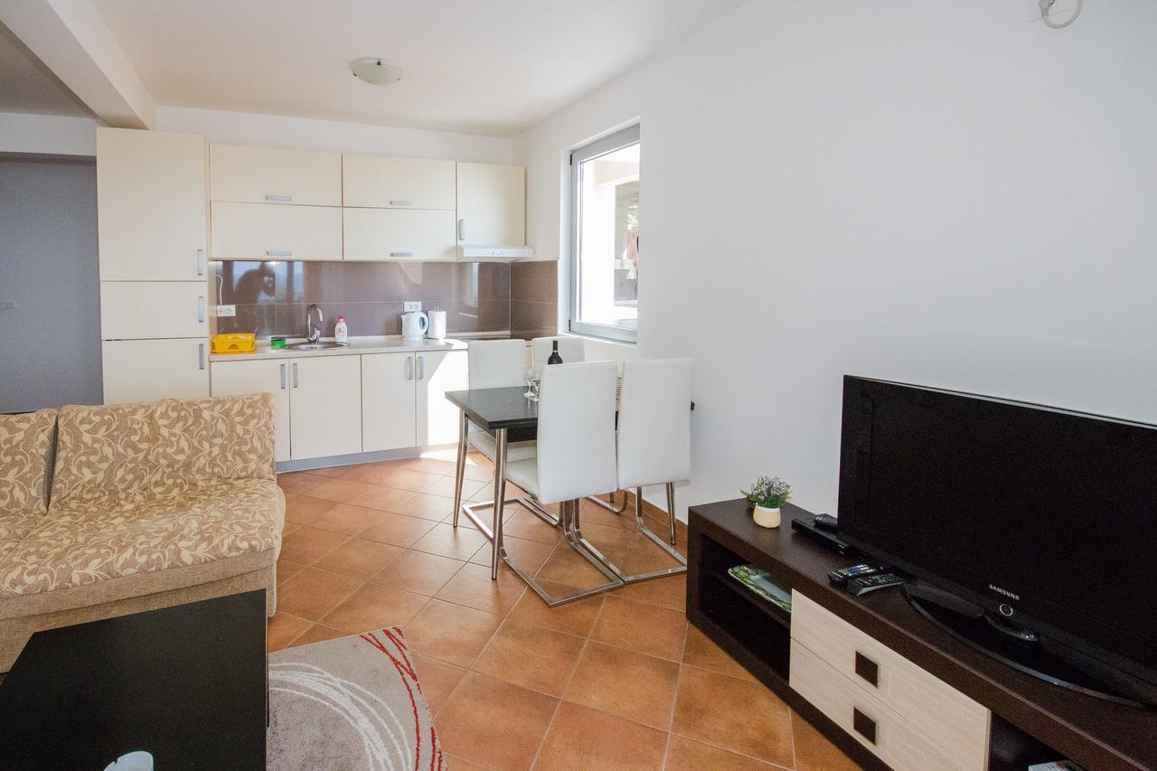 Apartments Palma Dobra Voda Dış mekan fotoğraf