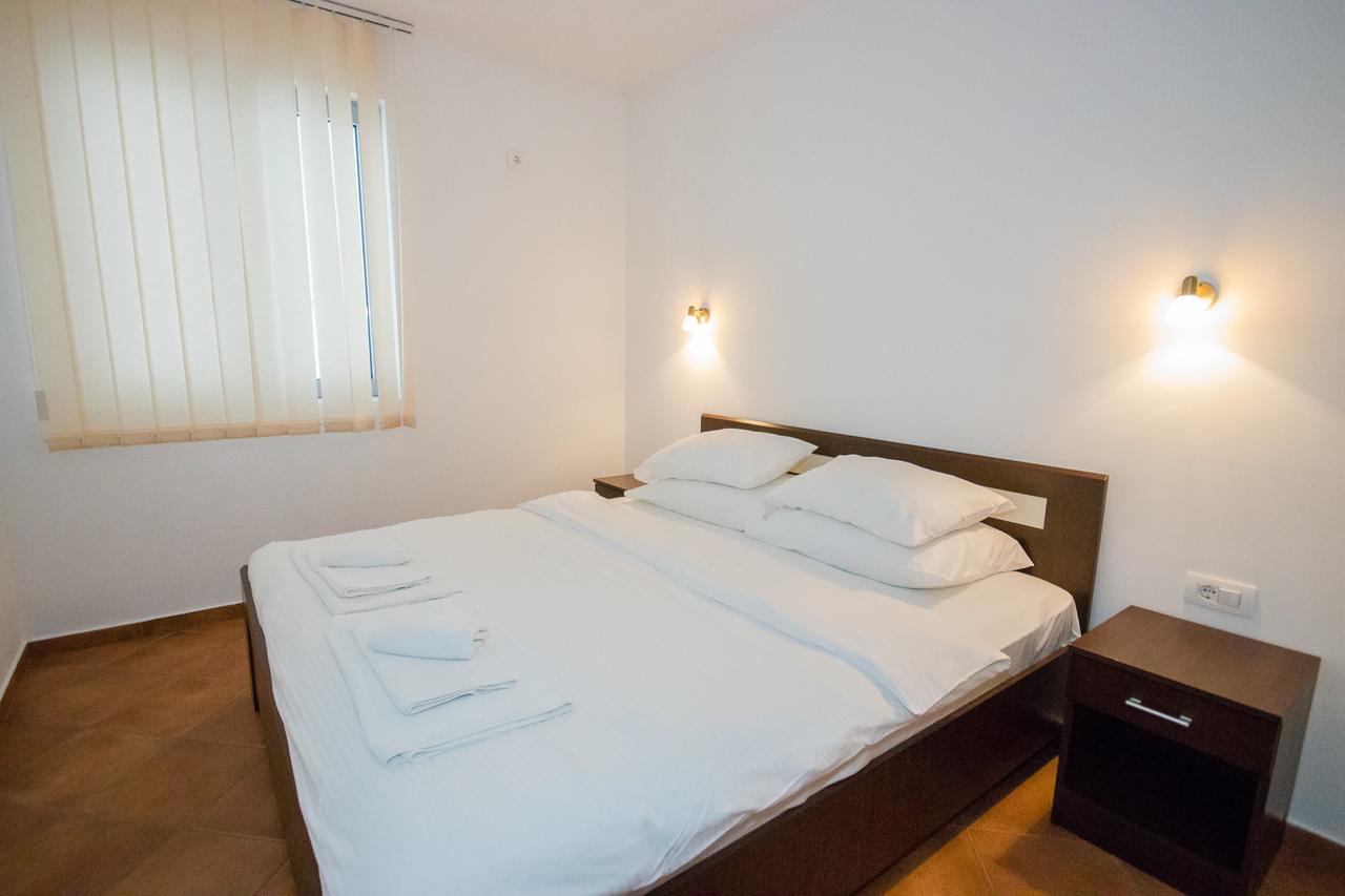 Apartments Palma Dobra Voda Dış mekan fotoğraf