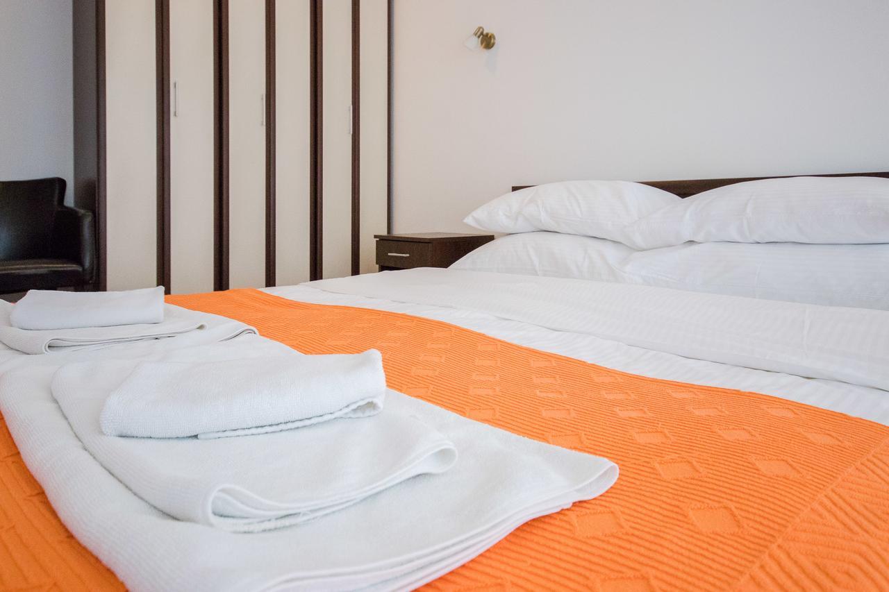 Apartments Palma Dobra Voda Dış mekan fotoğraf