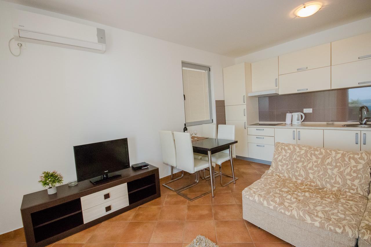 Apartments Palma Dobra Voda Dış mekan fotoğraf
